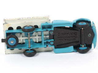 Lot 219 - DINKY TOYS (FRANCE) (1)