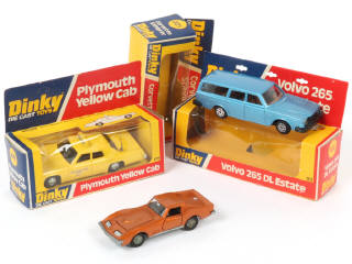 Lot 168 - DINKY TOYS (GB) (3)