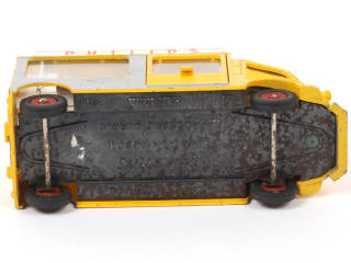 Lot 223 - DINKY TOYS (FRANCE) (1)