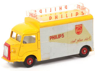Lot 217 - DINKY TOYS (FRANCE) (1)