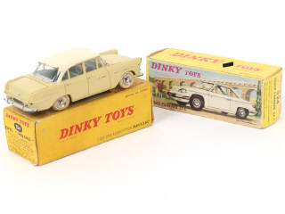 Lot 199 - DINKY TOYS (FRANCE) (2)
