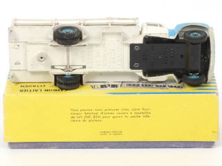 Lot 229 - DINKY TOYS (FRANCE) (1)