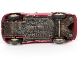 Lot 251 - DINKY TOYS (GB) (1)