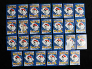 Lot 70 - POKEMON COMPANY (FRANCE) (30)