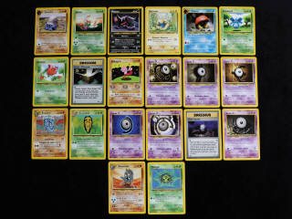Lot 94 - POKEMON COMPANY (FRANCE) (20)