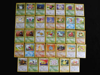 Lot 111 - POKEMON COMPANY (FRANCE) (34)