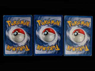 Lot 102 - POKEMON COMPANY (FRANCE) (24)
