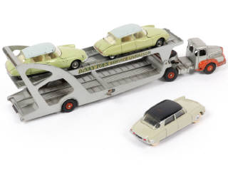 Lot 253 - DINKY TOYS (FRANCE) (4)