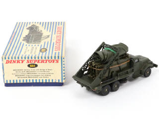 Lot 242 - DINKY TOYS (FRANCE) (1)