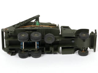 Lot 242 - DINKY TOYS (FRANCE) (1)