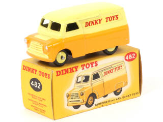 Lot 166 - DINKY TOYS (GB) (1)