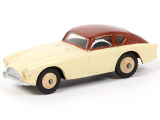 Lot 121 - DINKY TOYS (GB) (1)