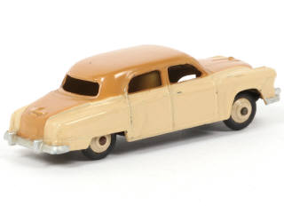 Lot 130 - DINKY TOYS (GB) (1)