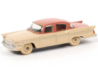 Lot 138 - DINKY TOYS (GB) (1)
