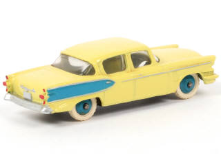 Lot 137 - DINKY TOYS (GB) (1)
