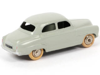 Lot 217 - DINKY TOYS (FRANCE) (1)