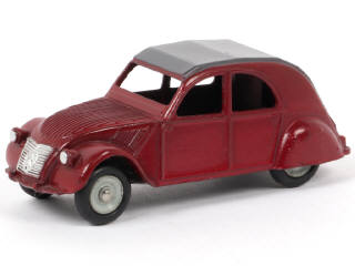 Lot 202 - DINKY TOYS (FRANCE) (1)