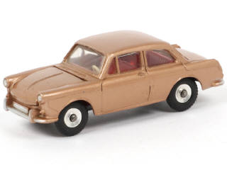 Lot 106 - DINKY TOYS (GB) (1)