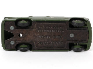 Lot 105 - DINKY TOYS (GB) (1)