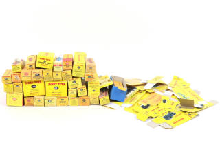 Lot 34 - DIVERS (40)