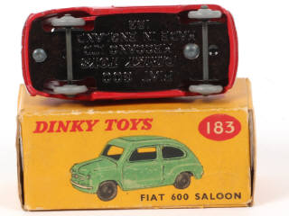 Lot 39 - DINKY TOYS (GB) (1)