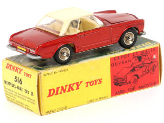 Lot 146 - DINKY TOYS (FRANCE) (1)