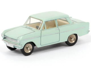 Lot 116 - DINKY TOYS (FRANCE) (1)