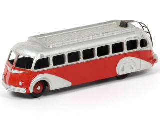 Lot 183 - DINKY TOYS (FRANCE) (1)