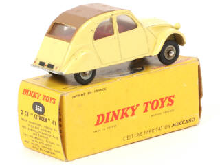 Lot 167 - DINKY TOYS (FRANCE) (1)