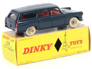 Lot 156 - DINKY TOYS (FRANCE) (1)