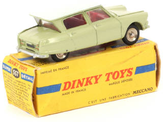 Lot 166 - DINKY TOYS (FRANCE) (1)