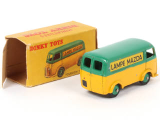 Lot 192 - DINKY TOYS (FRANCE) (1)