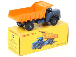Lot 199 - DINKY TOYS (FRANCE) (1)