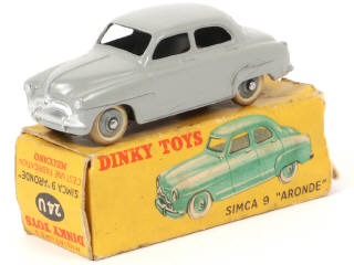 Lot 136 - DINKY TOYS (FRANCE) (1)