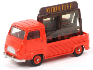 Lot 186 - DINKY TOYS (FRANCE) (1)