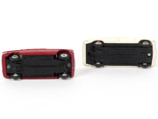 Lot 221 - DINKY TOYS (FRANCE) (2)