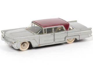 Lot 111 - DINKY TOYS (FRANCE) (1)