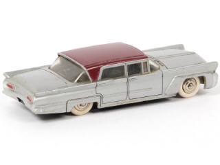 Lot 111 - DINKY TOYS (FRANCE) (1)
