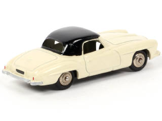 Lot 78 - DINKY TOYS (FRANCE) (1)