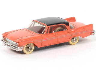 Lot 117 - DINKY TOYS (FRANCE) (1)