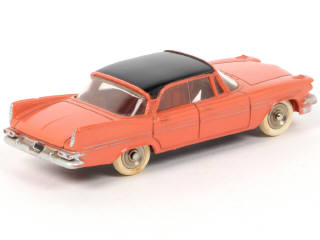 Lot 117 - DINKY TOYS (FRANCE) (1)