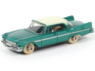 Lot 118 - DINKY TOYS (FRANCE) (1)