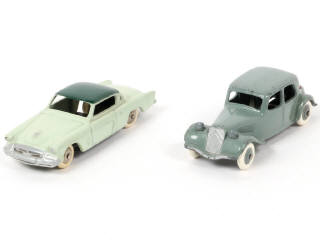 Lot 214 - DINKY TOYS (FRANCE) (2)