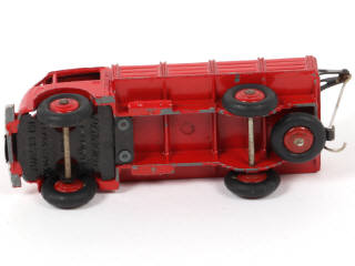 Lot 227 - DINKY TOYS (FRANCE) (2)