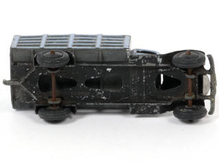 Lot 181 - DINKY TOYS (FRANCE) (1)