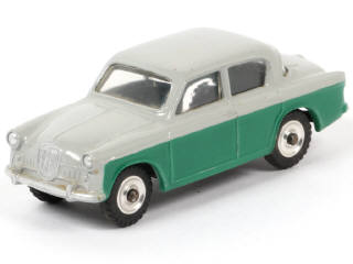 Lot 11 - DINKY TOYS (GB) (1)