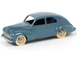 Lot 151 - DINKY TOYS (FRANCE) (1)