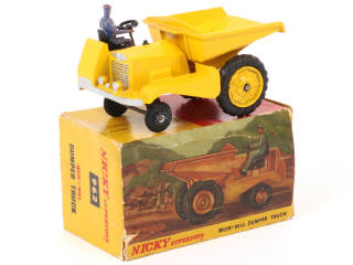 Lot 112 - NICKYTOYS (INDE) (1)