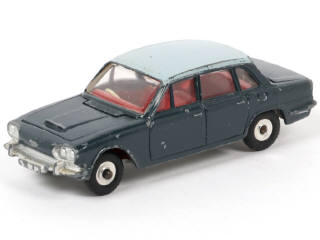 Lot 389 - DINKY TOYS (GB) (1)