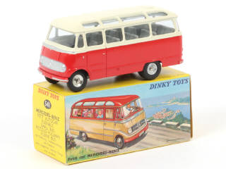 Lot 336 - DINKY TOYS (FRANCE) (1)